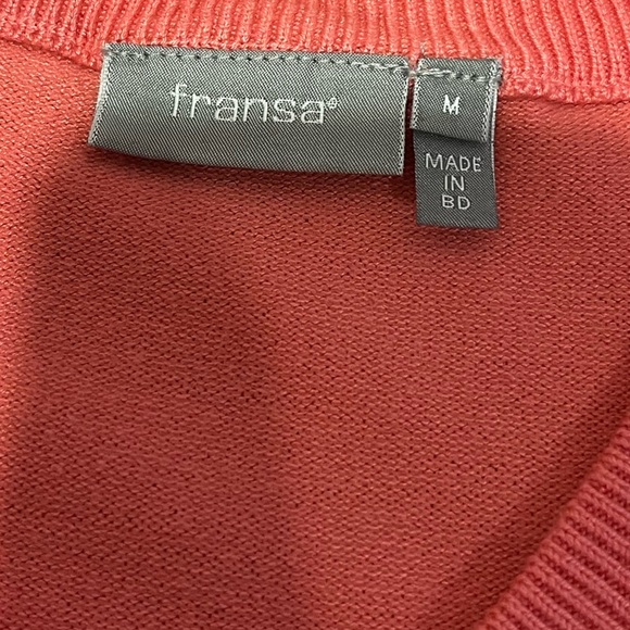 🩷FRANSA – Coral Pink Knit V-Neck Top M - Picture 3 of 11